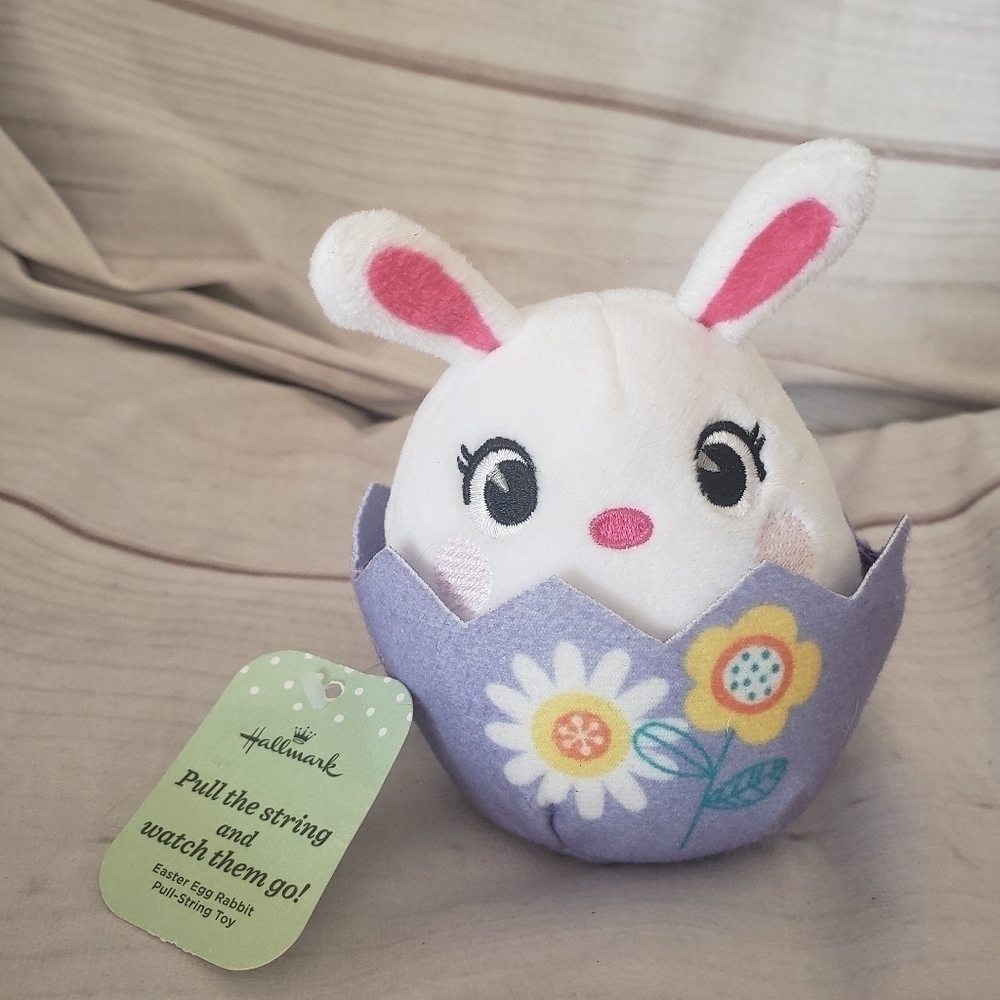 Hallmark White Rabbit Easter Egg Bunny Pull String 4 Inch Plush Stuffed Toy 2018